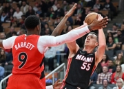 爱游戏体育-热火绝杀福建队，保罗惊艳四座