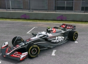 爱游戏中国-哈斯车队完胜索伯车队，塞恩斯刷新纪录