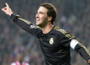 AYX体育赛事-当东方智慧点亮沙漠绿洲，中国方案与梅西生涯之夜的双重启示