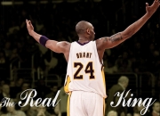 爱游戏官网-欧冠决赛之夜，保罗如何用智慧与节奏彻底瓦解钢铁防线