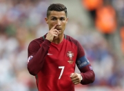 爱游戏世界杯2026-北欧风暴与法兰西王冠，当挪威掀翻三狮，本泽马在欧冠加冕