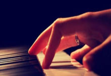 AYX体育赛事-澳网鏖战年终总决赛，德约科维奇高光表现