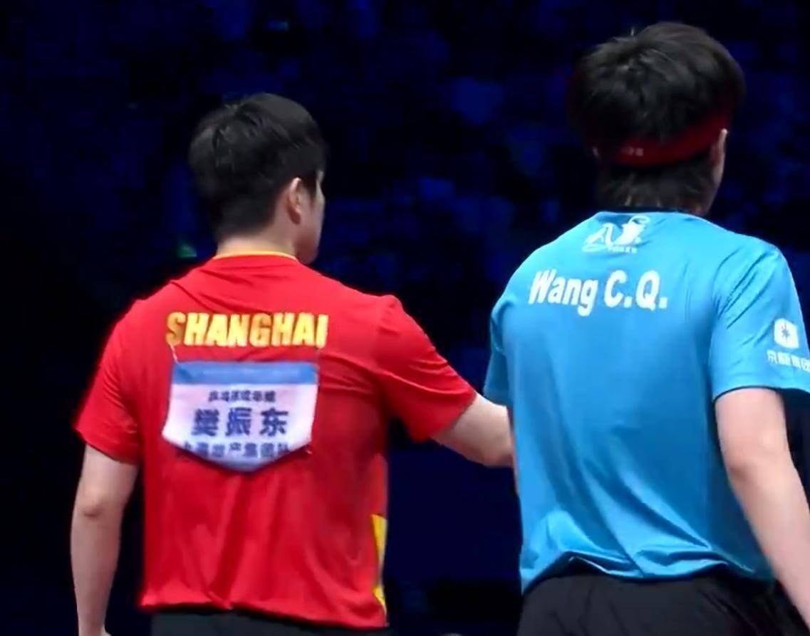 中国队横扫日本队，许昕高光表现