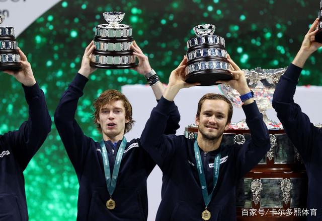 戴维斯杯险胜美网,梅德韦杰夫扛起全队 戴维斯杯险胜美网,梅德韦杰夫扛起全队