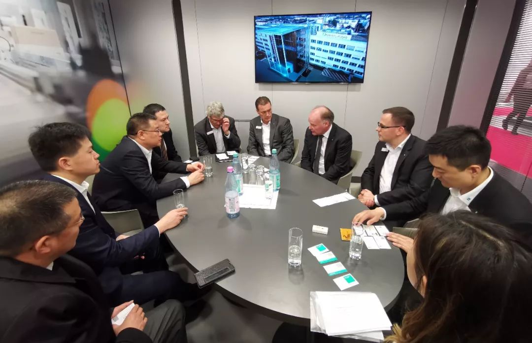 汉诺威艰难取胜，或许能为下一阶段角逐积分奠定基础