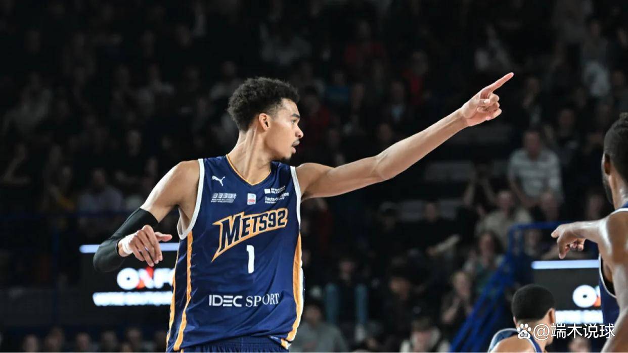 马刺老将表现神勇，领军疯狂追分