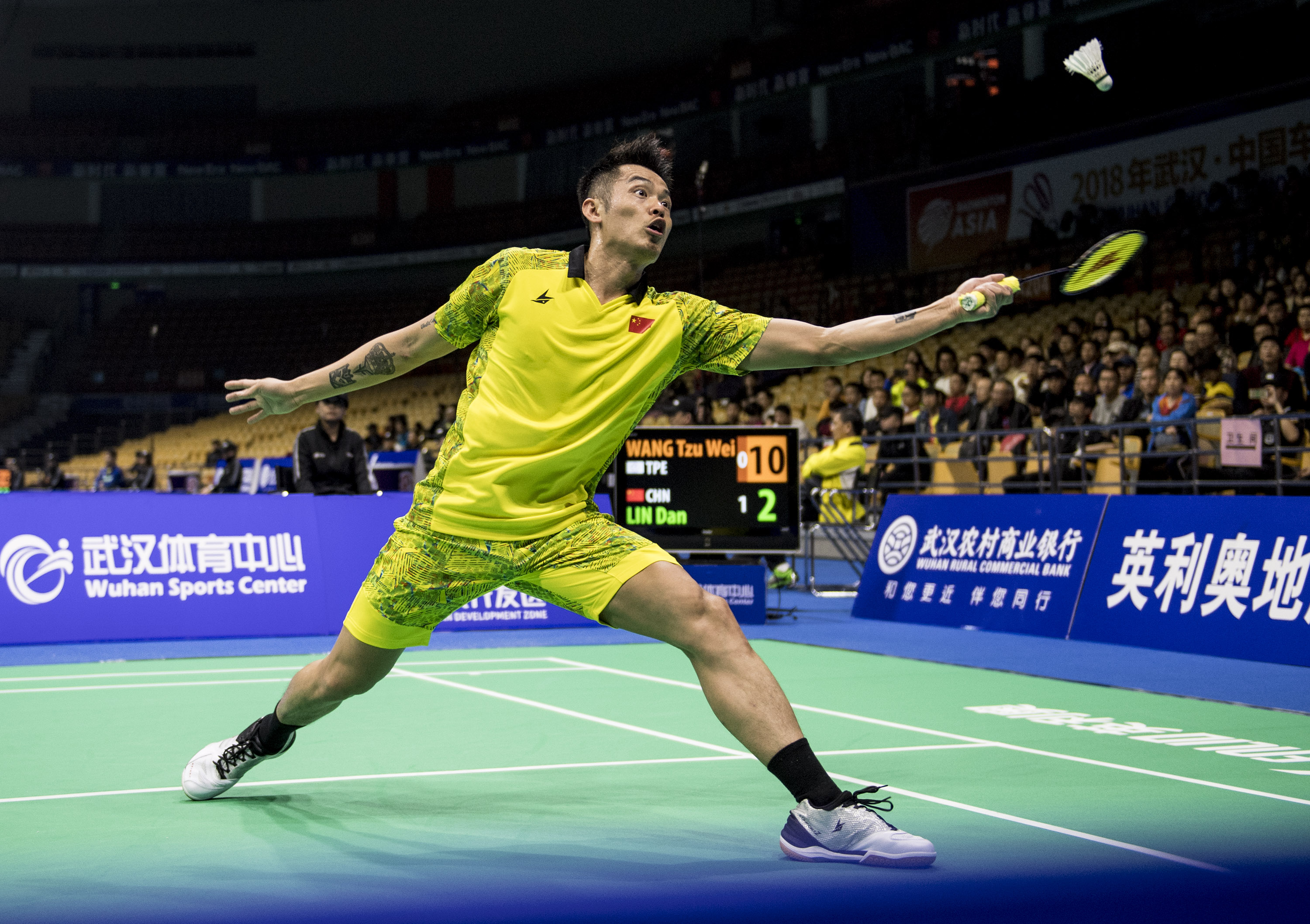 日本羽毛球队绝杀法国羽毛球队，林丹惊艳世界