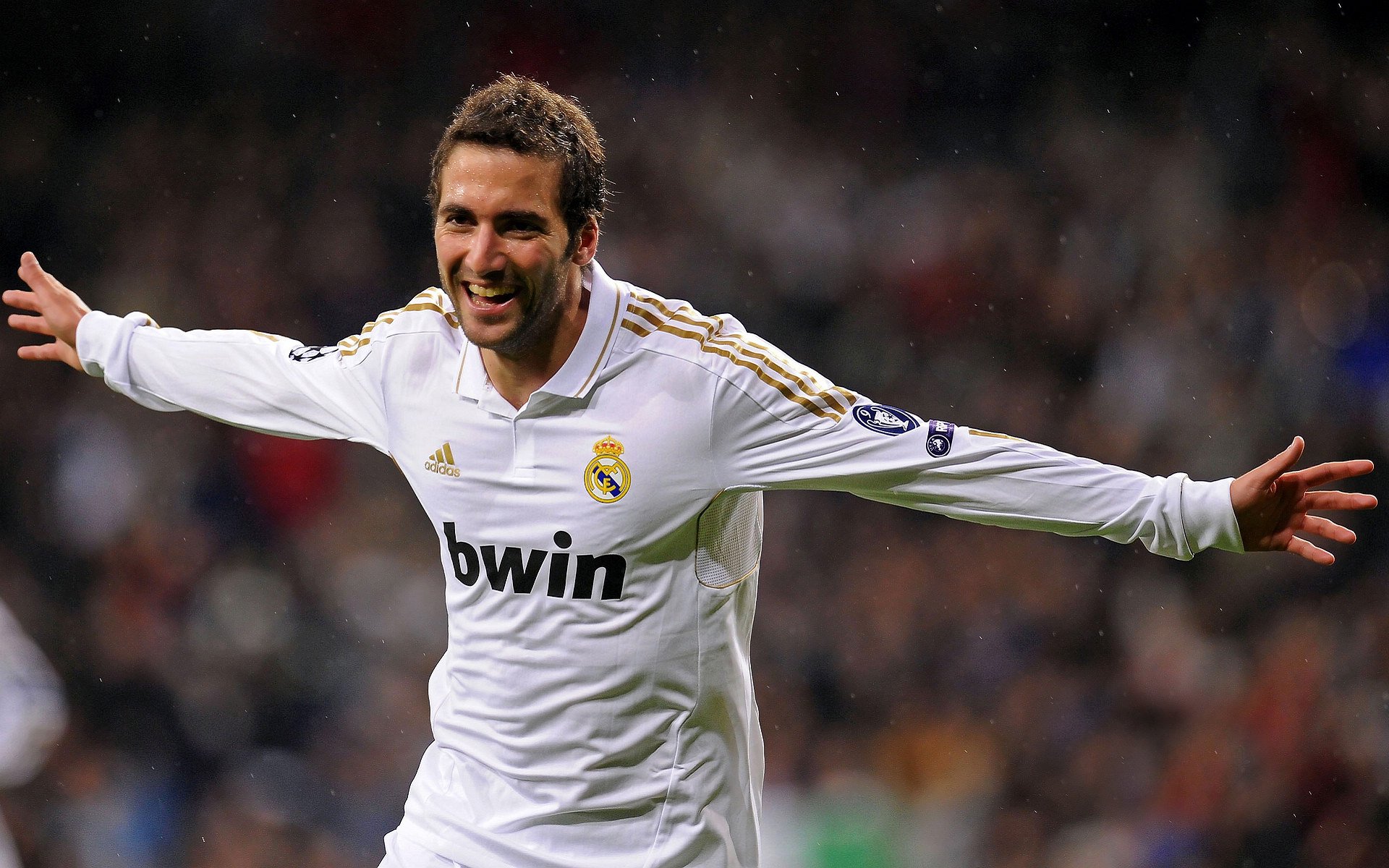 北欧风暴席卷伊比利亚，哈兰德欧冠半决赛的统治性宣言