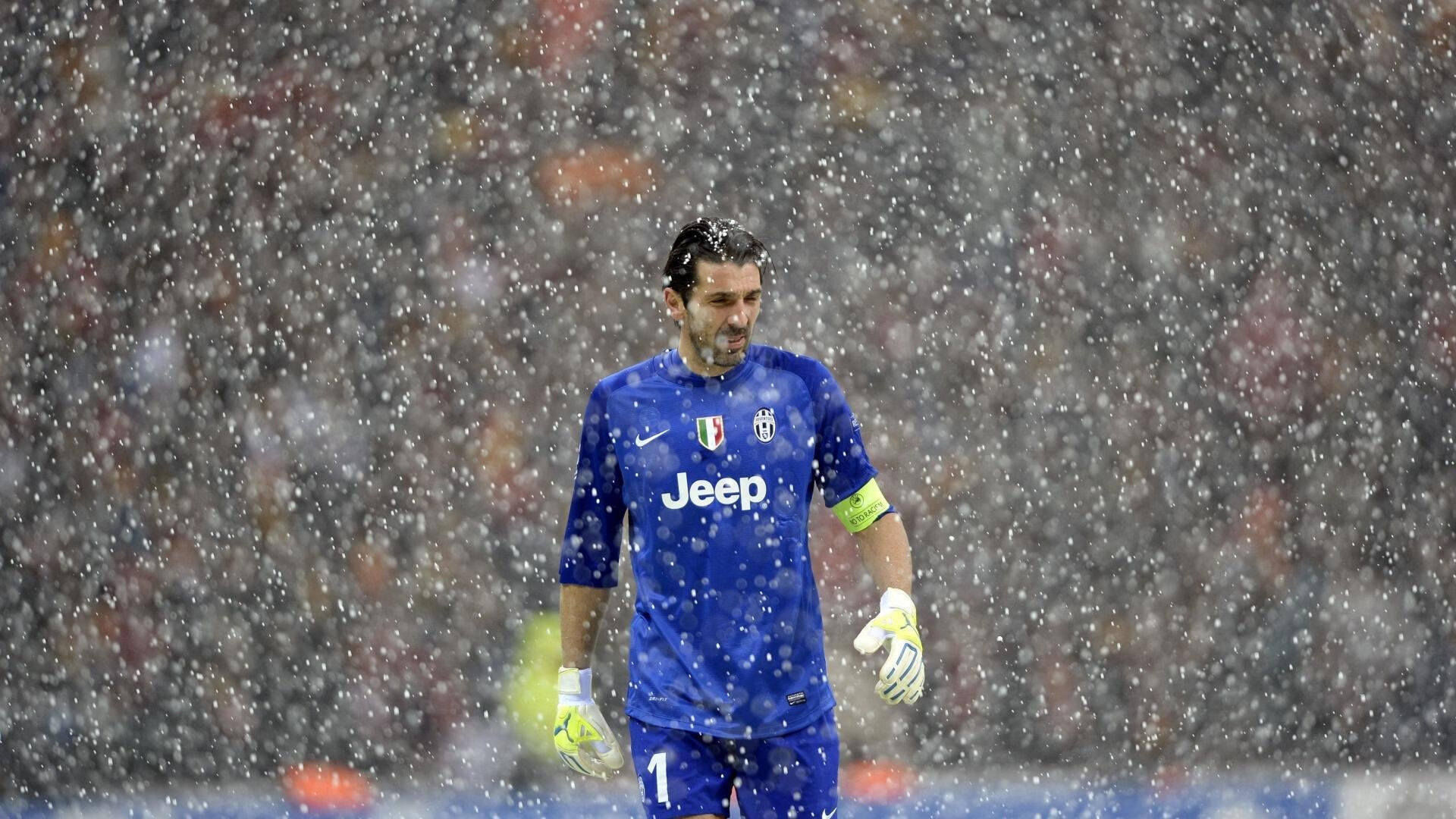 鏖战突尼斯，卡瓦哈尔一锤定音，里昂上演逆转传奇